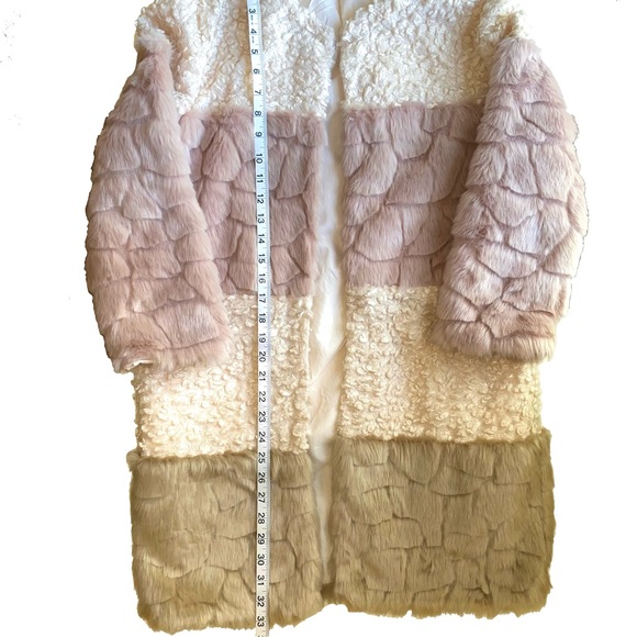 Endless Rose jacket, faux fur cream blush pink and mauve color block,size medium - Picture 6 of 8